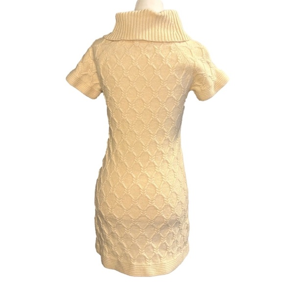 Banana Republic Short Sweater Dress - Size Medium - Picture 3 of 6